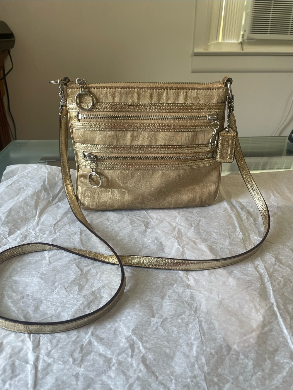 Coach Poppy EUC Bag Gold Metallic Lurex Crossbody Y2K Coach Poppy - Picture 9 of 15